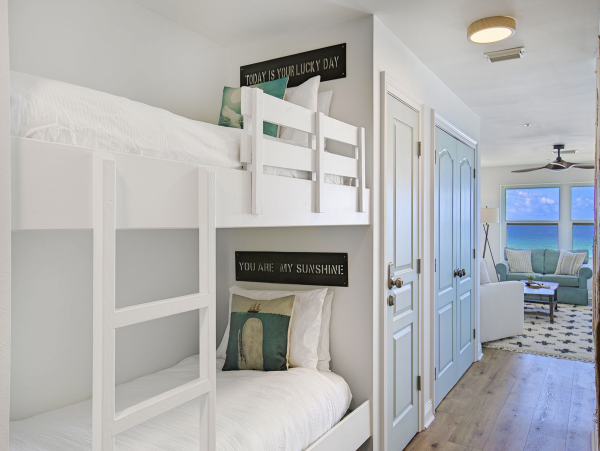 Destin Vacation Rental Two Bedroom  Located in Chrystal Beach