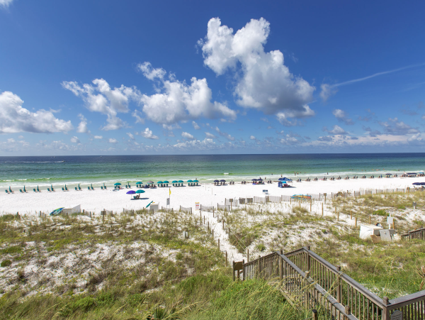 Destin Vacation Rental Two Bedroom  Located in Chrystal Beach