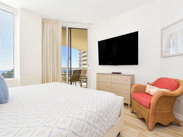 Destin Luxury Beachfront Condo