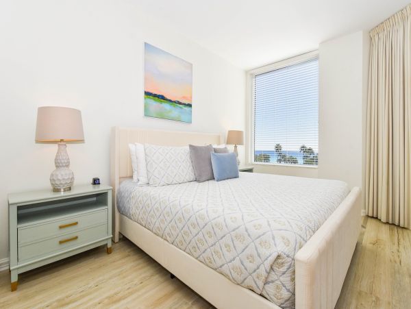 Destin Luxury Beachfront Condo