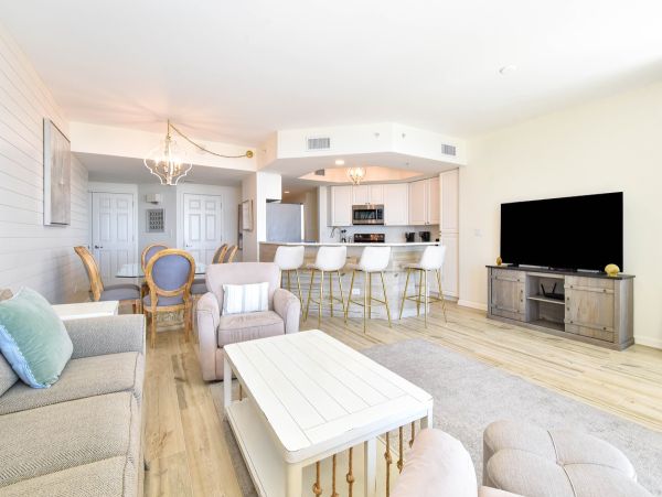 Destin Luxury Beachfront Condo
