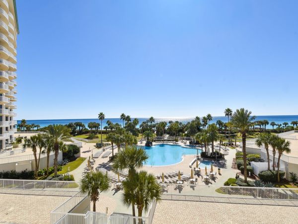 Destin Luxury Beachfront Condo
