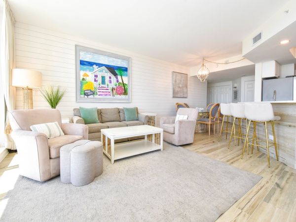Destin Luxury Beachfront Condo