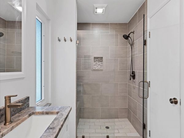 Sarasota Magnificent Home with 3 Bedrooms