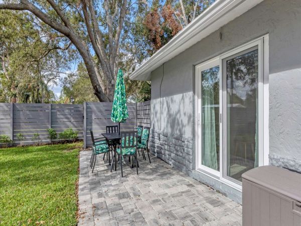 Sarasota Magnificent Home with 3 Bedrooms