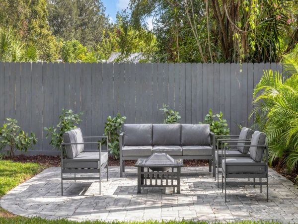 Sarasota Magnificent Home with 3 Bedrooms