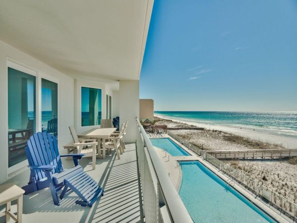 Luxury Beachfront Condo on Okaloosa Island - Unforgettable Views & Amenities