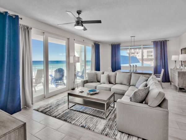 Luxury Beachfront Condo on Okaloosa Island - Unforgettable Views & Amenities