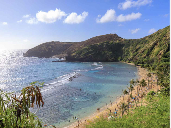 Oahu Vacation Rentals 4-Bedroom Makaha Beach Vacation Home with Mountain Views