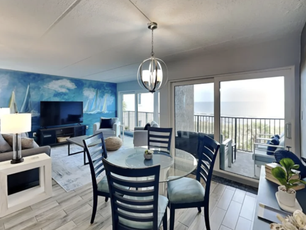 Beachfront Two Bedroom Great Views Jacksonville beach