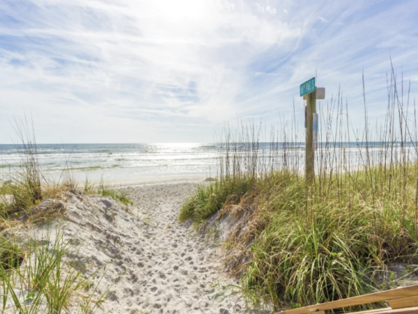 Beachfront Two Bedroom Great Views Jacksonville beach