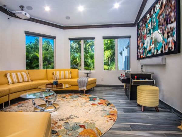 Marathon Vacation Home Four Bedroom