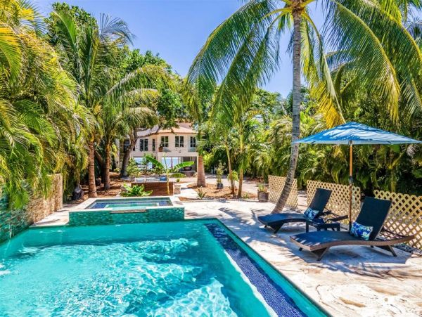 Marathon Vacation Home Four Bedroom