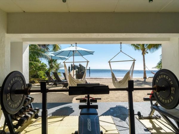 Marathon Vacation Home Four Bedroom