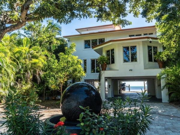 Marathon Vacation Home Four Bedroom