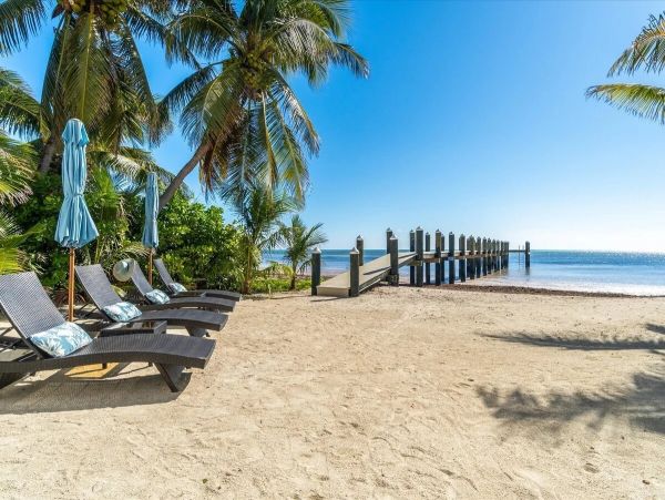 Marathon Vacation Home Four Bedroom