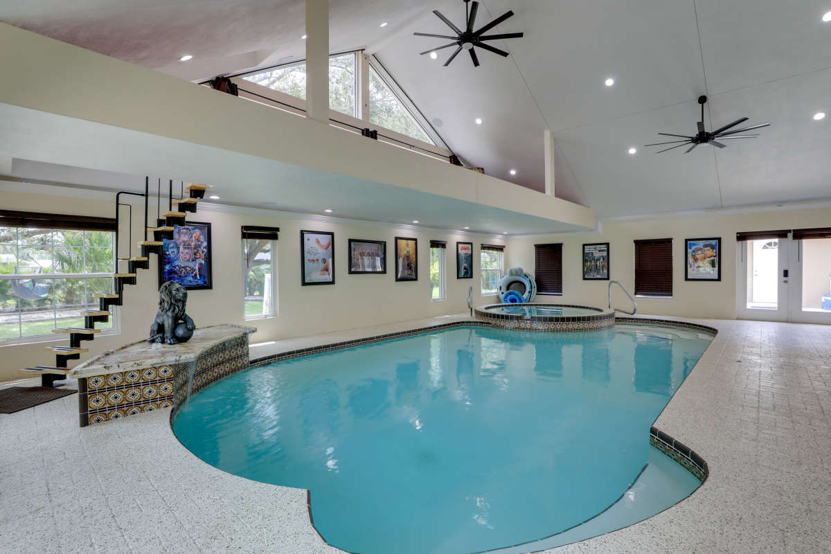 Port Charlotte Vacation Home Five Bedroom