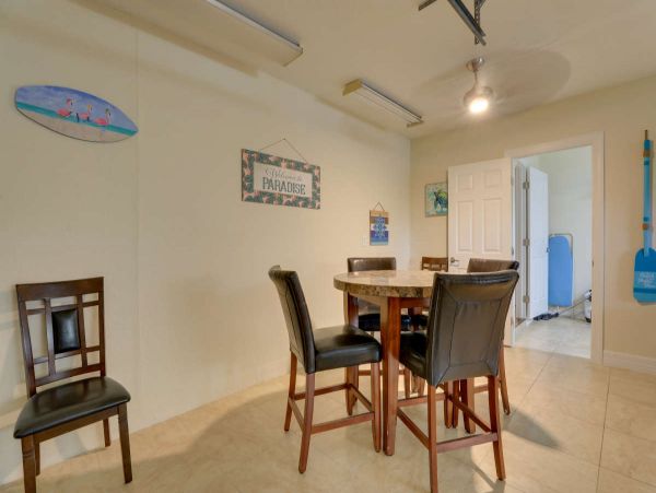 Port Charlotte Vacation Home Five Bedroom