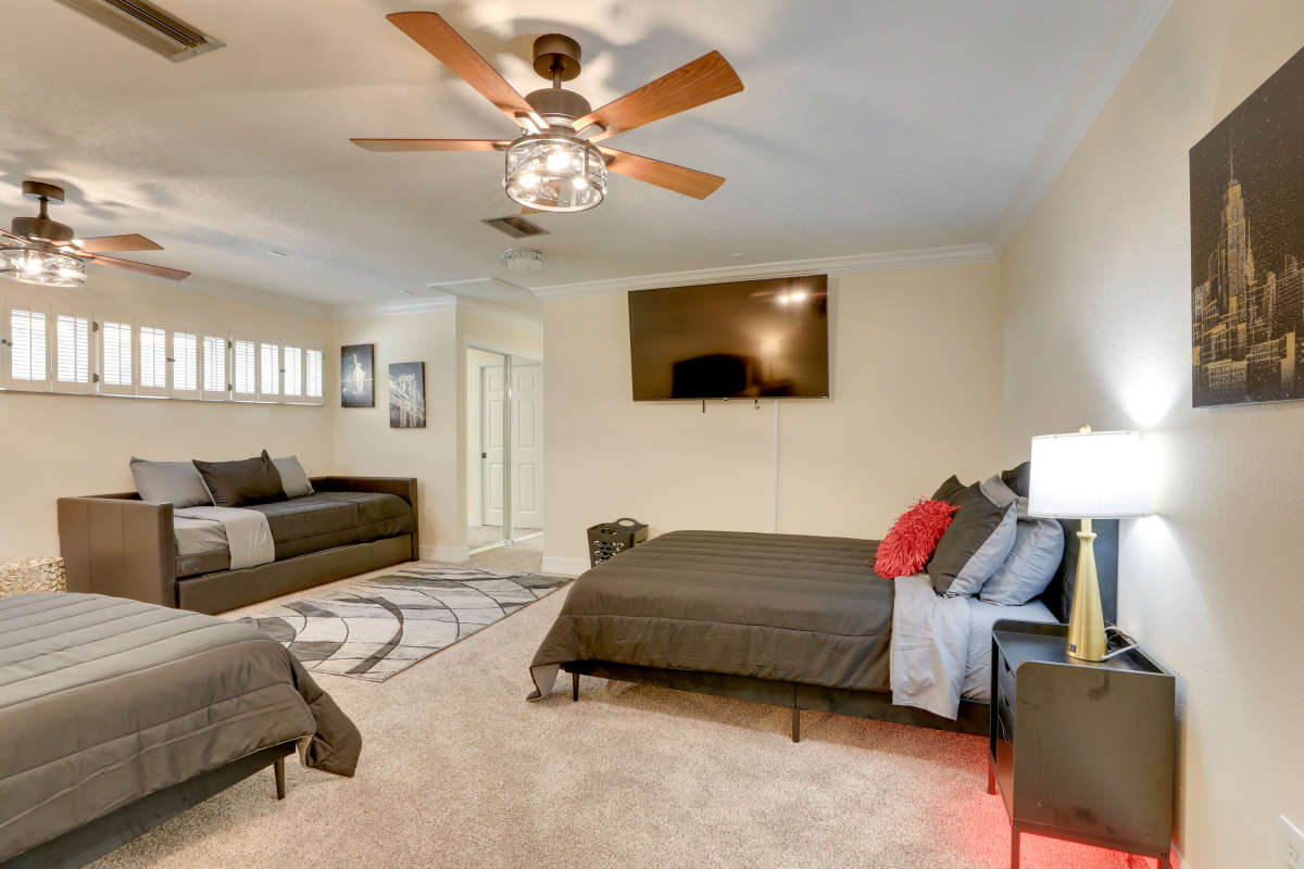Port Charlotte Vacation Home Five Bedroom