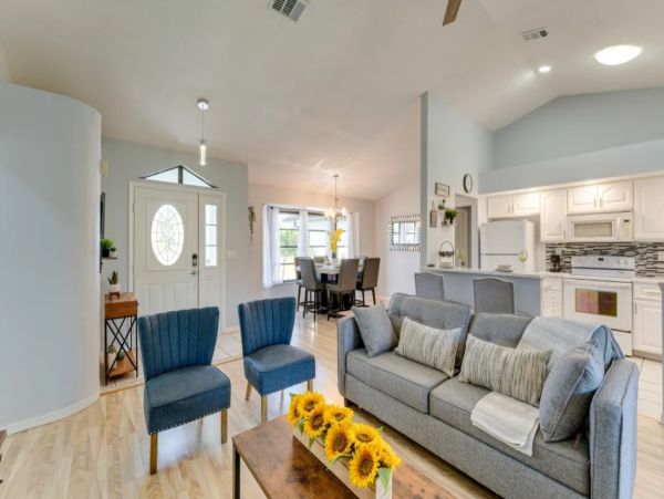 Porta Charlotte Three Bedroom Canal Front Vacation Rental Home
