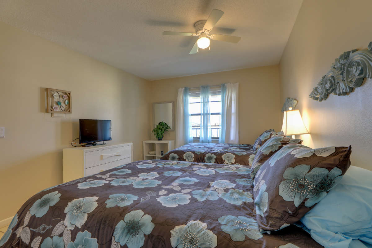 Port Charlotte Vacation Condo Two Bedrooms Gulf Views