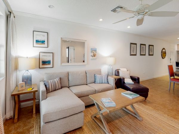 Gulf Front Bellair Vacation Condo Two Bedroom