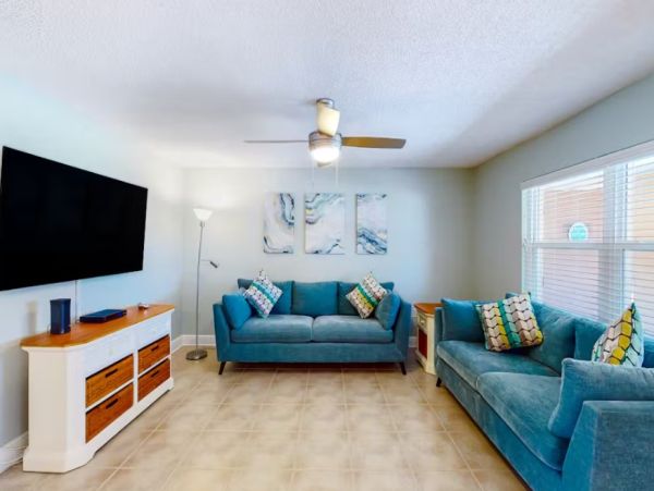 Redington Beach Two Bedroom Stunning Coastal Vacation Rental