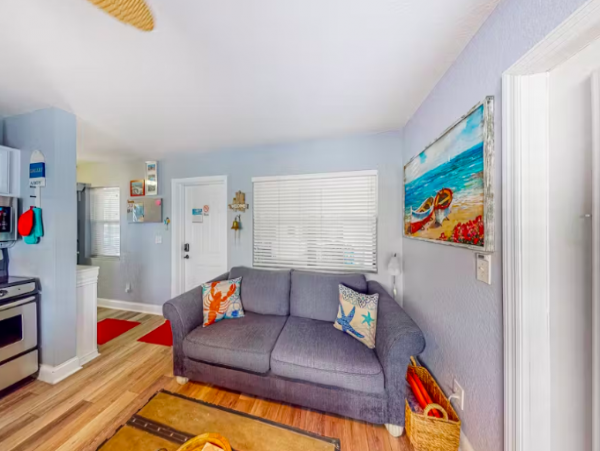 1 Bedroom Condo located in Redington Beach