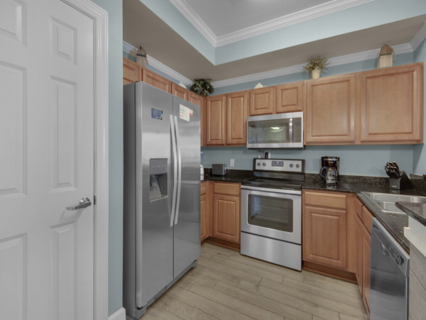 Panama City Beach Full Condo Beachfront & Pool