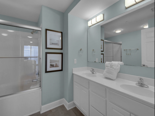 Panama City Beach Full Condo Beachfront & Pool