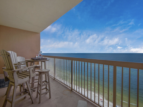 Panama City Beach Full Condo Beachfront & Pool