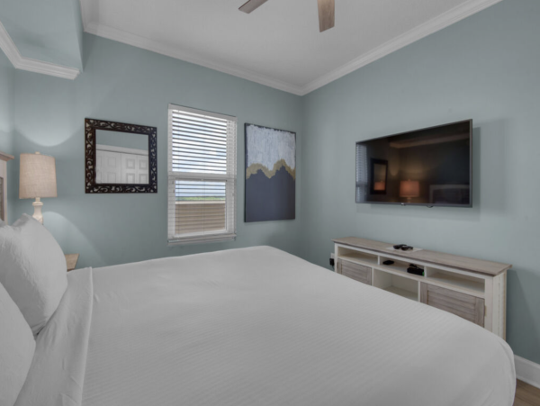Panama City Beach Full Condo Beachfront & Pool