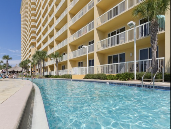 Beachfront Delight with Wow Views!