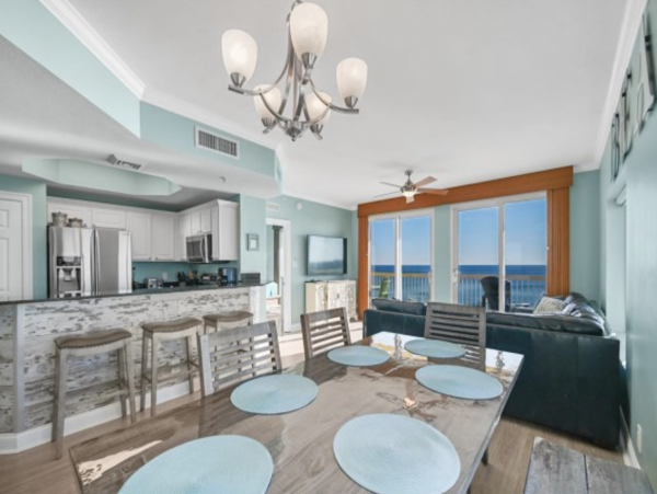 Beachfront Delight with Wow Views!