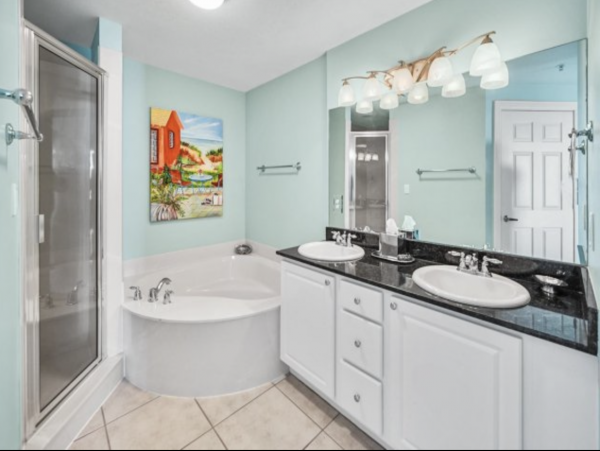 Beachfront Delight with Wow Views!