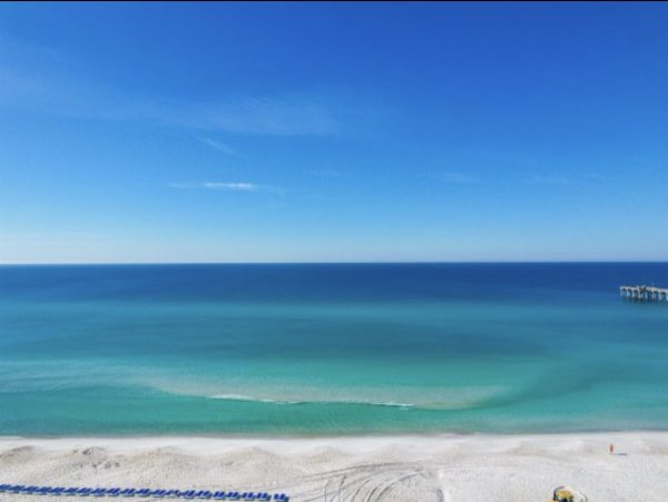 Beachfront Delight with Wow Views!
