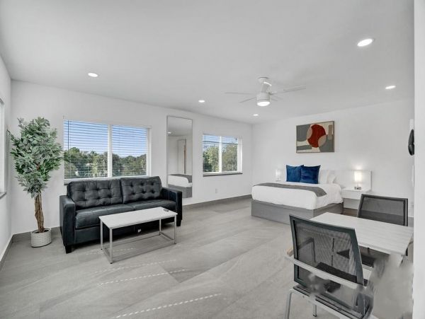 Deerfield Beach Vacation Home Four Bedroom