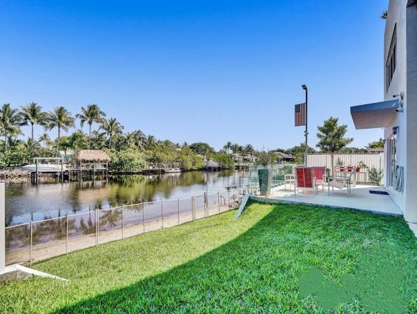 Deerfield Beach Vacation Home Four Bedroom