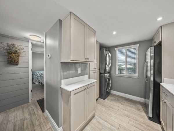 Luxurious Three Bedroom Condo with Full Ocean Views