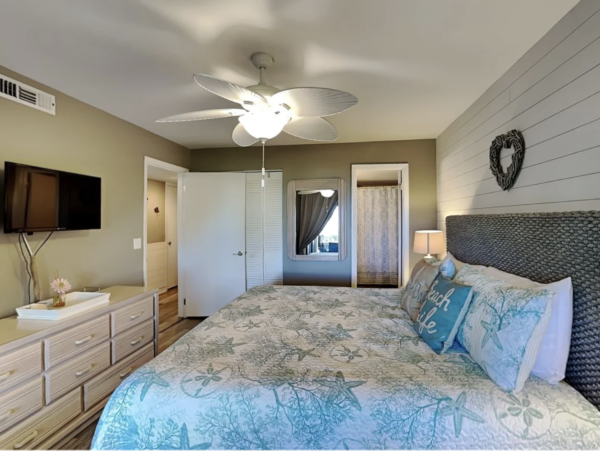 St Augustine 3 Bedroom Condo Sleeps 8 Ocean Views & Pool