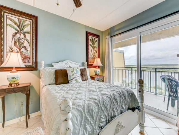 Full Ocean Views from this Lovely Vacation Condo