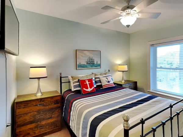 Three Bedroom 2 Bathroom Condo with Garden Views