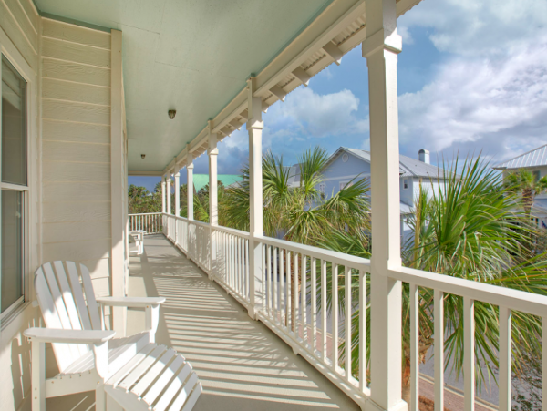 Spacious five bedroom home with close access to the beach
