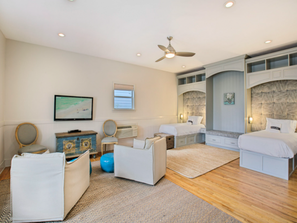 Spacious five bedroom home with close access to the beach
