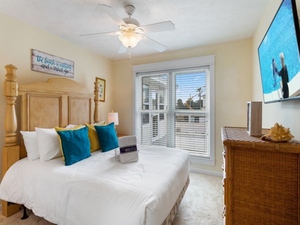 Luxury Three Bedroom Vacation Rental in Secrest Beach with Private Pool