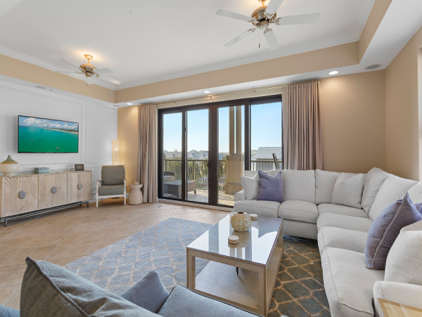 Luxurious Beachfront Retreat on Scenic 30A