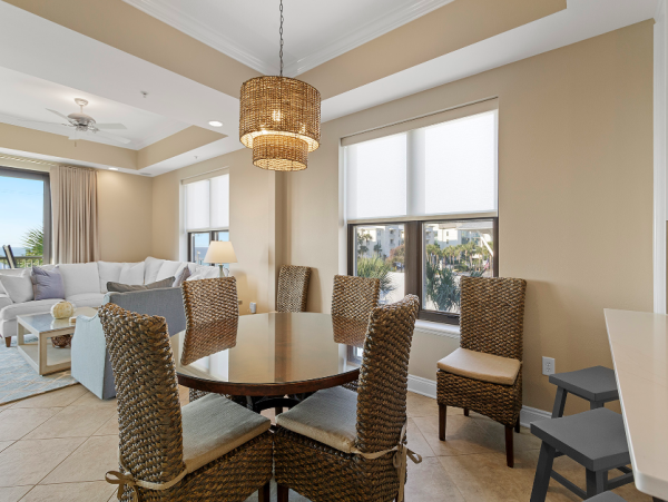 Luxurious Beachfront Retreat on Scenic 30A