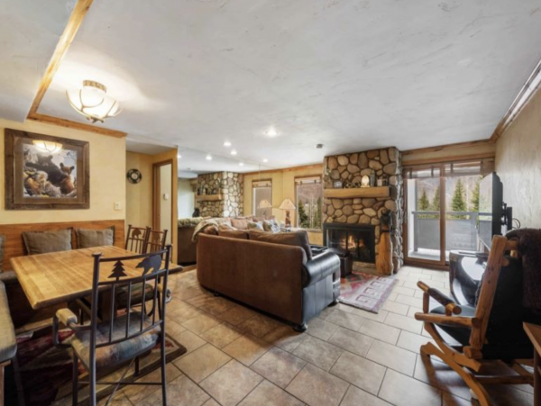 Luxury Four Bedroom Ski Condo in Vail