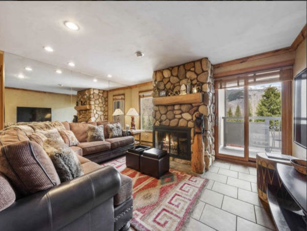 Luxury Four Bedroom Ski Condo in Vail