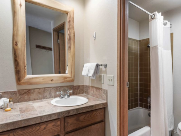Luxury Four Bedroom Ski Condo in Vail